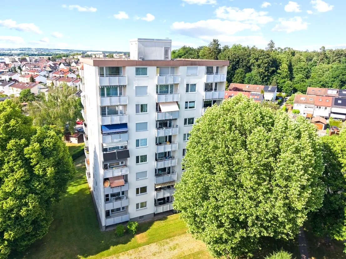 Luftaufnahme Mehrfamilienhaus